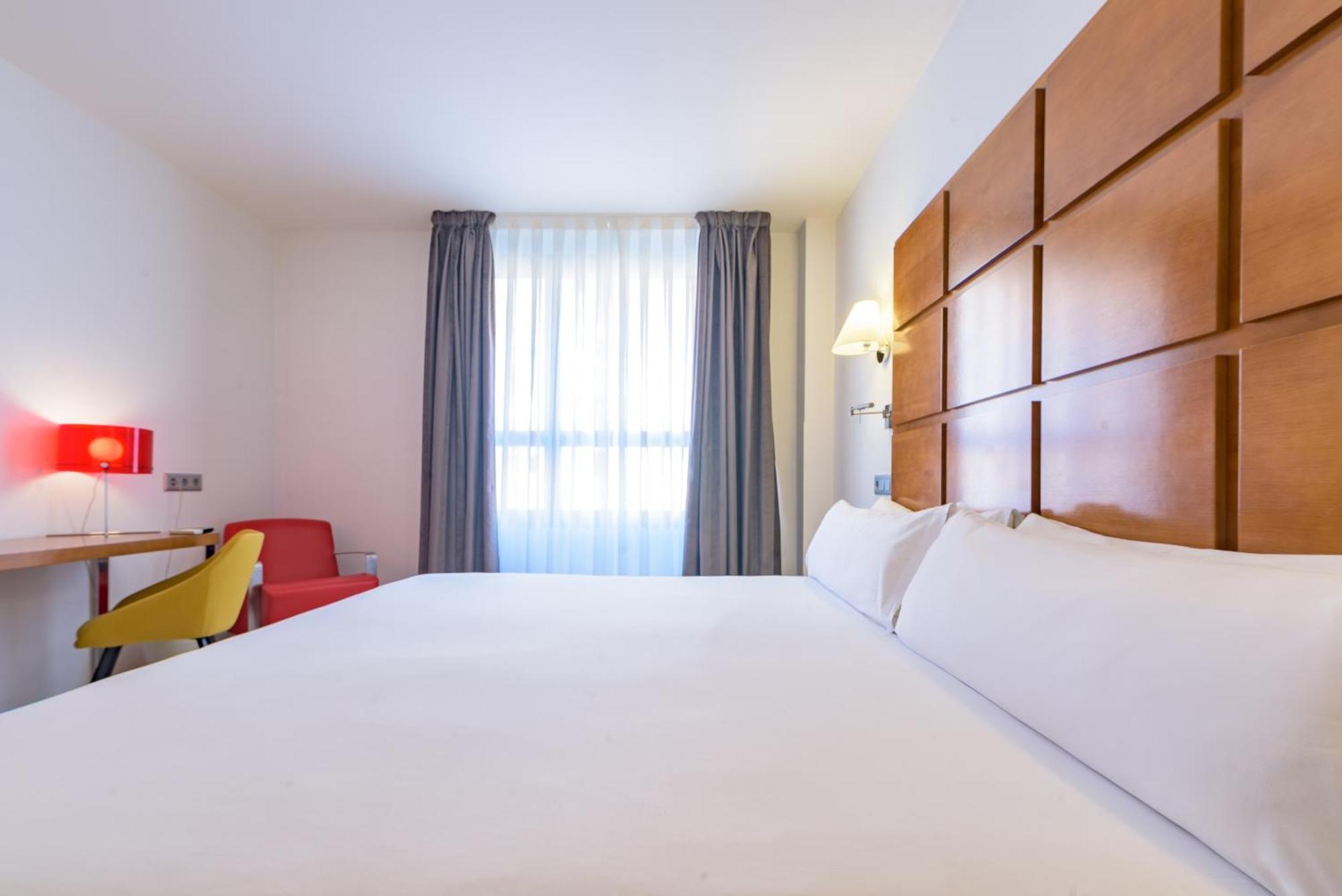 Hotel Zentral Ave Saragossa Zewnętrze zdjęcie