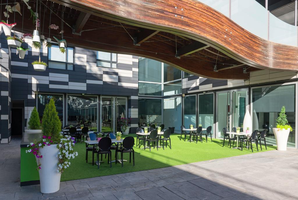 Hotel Zentral Ave Saragossa Zewnętrze zdjęcie
